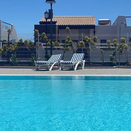Sunny Luxury Apartment With Two Great Sunny - Level Terraces, Two Swimming Pools, In A New Complex Pueblo Majorero, Close To Fuerteventura Golf Club, Next To The Beach , Atlantico Shopping Mall And Casino In Caleta De Fuste Dış mekan fotoğraf