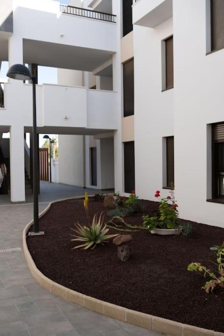 Sunny Luxury Apartment With Two Great Sunny - Level Terraces, Two Swimming Pools, In A New Complex Pueblo Majorero, Close To Fuerteventura Golf Club, Next To The Beach , Atlantico Shopping Mall And Casino In Caleta De Fuste Dış mekan fotoğraf